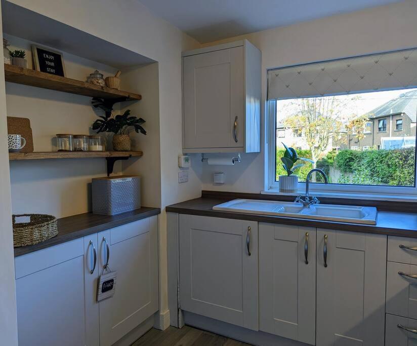 Parkview Cottage - Lovely Home With Cosy Fireplace Carnoustie Eksteriør billede